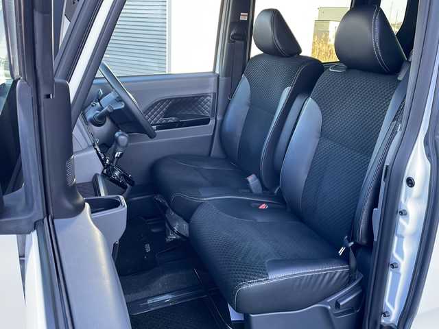 ダイハツ タント カスタム X セレクション 道東・釧路十勝 2020(令2)年 5.7万km シャイニングホワイトパール ・4WD/・ワンオーナー/・純正SDナビ/（フルセグ AM FM CD DVD USB BT）/・両側パワースライドドア/・コーナーセンサー/・LEDフォグランプ/・ベンチシート/・シートヒーターD/N/・パーキングアシスト/・アイドリングストップ/・横滑り防止機能/・衝突被害軽減システム/・オートライト/・プッシュスタート/・ドアバイザー/・エンジンスターター/・保証書/・取扱説明書