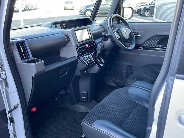 ダイハツ タント カスタム X セレクション 道東・釧路十勝 2020(令2)年 5.7万km シャイニングホワイトパール ・4WD/・ワンオーナー/・純正SDナビ/（フルセグ AM FM CD DVD USB BT）/・両側パワースライドドア/・コーナーセンサー/・LEDフォグランプ/・ベンチシート/・シートヒーターD/N/・パーキングアシスト/・アイドリングストップ/・横滑り防止機能/・衝突被害軽減システム/・オートライト/・プッシュスタート/・ドアバイザー/・エンジンスターター/・保証書/・取扱説明書