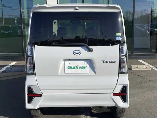 ダイハツ タント カスタム X セレクション 道東・釧路十勝 2020(令2)年 5.7万km シャイニングホワイトパール ・4WD/・ワンオーナー/・純正SDナビ/（フルセグ AM FM CD DVD USB BT）/・両側パワースライドドア/・コーナーセンサー/・LEDフォグランプ/・ベンチシート/・シートヒーターD/N/・パーキングアシスト/・アイドリングストップ/・横滑り防止機能/・衝突被害軽減システム/・オートライト/・プッシュスタート/・ドアバイザー/・エンジンスターター/・保証書/・取扱説明書