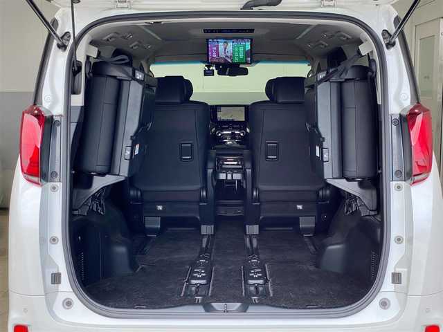 トヨタ アルファード S Cパッケージ 岐阜県 2020(令2)年 11.2万km ホワイトパールクリスタルシャイン ワンオーナー/4WD/JBLプレミアムサウンド（OP）/純正10.5型ナビ（OP）/純正13.3型フリップダウンモニター（OP）/全周囲カメラ（OP）/トヨタセーフティセンス/・プリクラッシュセーフティ【PCS】/・レーダークルーズコントロール（全車速追従機能付）/・レーントレーシングアシスト【LTA】/・オートマチックハイビーム【AHB】/・ロードサインアシスト【RSA】/・先行車発進告知機能【TMN】/・リヤクロストラフィックアラート【RCTA】（OP）/・パーキングサポートブレーキ【PKSB】（OP）/・ブラインドスポットモニター[BSM】（OP）/・インテリジェントパーキングアシスト【IPA】（OP）/両側パワースライドドア/黒本革シート/全席パワーシート/ポジションメモリ/前席シートヒーター/シートクーラー/パワーバックドア/本革巻きステアリング/ステアリングヒーター/三眼LEDヘッドランプ/LEDシーケンシャルターンランプ/純正18インチAW/社外AW4本スタッドレス/純正フロアマット/純正ドアバイザー/純正ETC2.0/前後ドライブレコーダー/スペアタイヤ/ディーラー整備記録簿（R3～R7）
