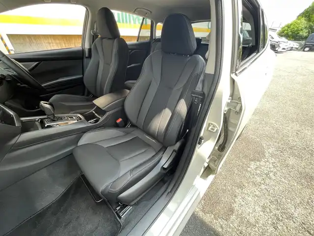 スバル レヴォーグ 1．8GT EX 静岡県 2021(令3)年 2.1万km クリスタルホワイトP 純正ナビ/フルセグTV/BT/USB/FSRカメラ/デジタルインナーミラー/前席シートヒーター /運転席パワーシート/前後ドライブレコーダー/ステアリングスイッチ/パドルシフト/衝突軽減ブレーキ/レーンキープアシスト/レーダークルーズコントロール/ブラインドスポットモニター/LEDヘッドライト/LEDフォグライト/純正17インチAW/スマートキー×2/保証書/取扱説明書/R6/7点検記録簿有