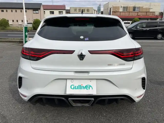ルノー ルノー メガーヌ ルノースポール トロフィー 三重県 2024(令6)年 2.2万km パール ♪走行21630km/♪車検 令和9年3月20日迄/BOSEサウンド/レカロシート/アクティブブレーキ/車線逸脱警報/標識認識機能/コーナーセンサー/アダプティブクルーズコントロール/オートブレーキホールド/スマートキー×2/プッシュスタート/タッチスクリーン/・AUX・USB/・Bluetoothオーディオ/・Apple Car Play/・Android Auto/・スマホミラーリング/・バックカメラ/前後ドライブレコーダー/USBポート(充電)×2/アイドリングストップ/ブレンボキャリパー/純正19インチAW/LEDヘッドライト/LEDフォグライト/リアフォグライト/オートライト/オートワイパー/ウィンカーミラー/オートリトラクタブルミラー/パドルシフト/革巻ステアリング/ヘッドライトレベライザー/プライバシーガラス/フロアマット/ETC/サイド/カーテンエアバック