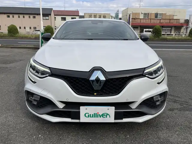 ルノー ルノー メガーヌ ルノースポール トロフィー 三重県 2024(令6)年 2.2万km パール ♪走行21630km/♪車検 令和9年3月20日迄/BOSEサウンド/レカロシート/アクティブブレーキ/車線逸脱警報/標識認識機能/コーナーセンサー/アダプティブクルーズコントロール/オートブレーキホールド/スマートキー×2/プッシュスタート/タッチスクリーン/・AUX・USB/・Bluetoothオーディオ/・Apple Car Play/・Android Auto/・スマホミラーリング/・バックカメラ/前後ドライブレコーダー/USBポート(充電)×2/アイドリングストップ/ブレンボキャリパー/純正19インチAW/LEDヘッドライト/LEDフォグライト/リアフォグライト/オートライト/オートワイパー/ウィンカーミラー/オートリトラクタブルミラー/パドルシフト/革巻ステアリング/ヘッドライトレベライザー/プライバシーガラス/フロアマット/ETC/サイド/カーテンエアバック