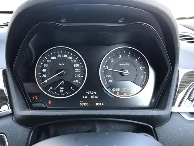 ＢＭＷ Ｘ１ xDrive 20i xライン ハイラインパッケージ 富山県 2015(平27)年 5.6万km 茶 4WD/サンルーフ/純正ナビ/Bluetooth/バックカメラ/衝突被害軽減ブレーキ/コーナーセンサー/レーンキープアシスト/レザーシート/ブラウンレザー調シートカバー/プッシュスタート/スマートキー/革巻きステアリング/シートヒーター/LEDヘッドライト/オートライト/ETC