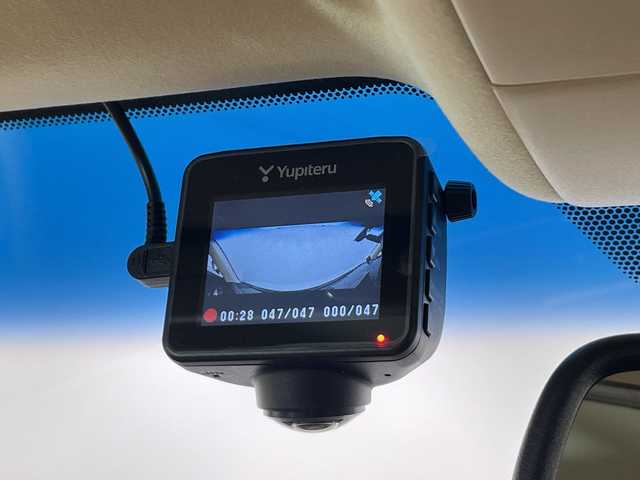 レクサス ＧＳ 350 バージョンL 栃木県 2013(平25)年 4.2万km ホワイトパールクリスタルシャイン 純正ナビ/(フルセグTV・Bluetooth・CD・DVD・USB・HDD・AUX)/バックカメラ　/本革シート(ベージュ)/全席シートヒーター/前席シートクーラー/クルーズコントロール/パドルシフト/電動パーキングブレーキ/リア電動サンシェード/ウッドコンビハンドル/前席パワーシート(メモリー機能付き)/ダブルオートエアコン/ビルトインETC/HIDヘッドライト/オートライト/フロントフォグランプ/レーダー/ドアバイザー/スマートキー/スペアキー/カードキー/取扱説明書/保証書