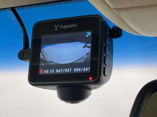 レクサス ＧＳ 350 バージョンL 栃木県 2013(平25)年 4.2万km ホワイトパールクリスタルシャイン 純正ナビ/(フルセグTV・Bluetooth・CD・DVD・USB・HDD・AUX)/バックカメラ　/本革シート(ベージュ)/全席シートヒーター/前席シートクーラー/クルーズコントロール/パドルシフト/電動パーキングブレーキ/リア電動サンシェード/ウッドコンビハンドル/前席パワーシート(メモリー機能付き)/ダブルオートエアコン/ビルトインETC/HIDヘッドライト/オートライト/フロントフォグランプ/レーダー/ドアバイザー/スマートキー/スペアキー/カードキー/取扱説明書/保証書