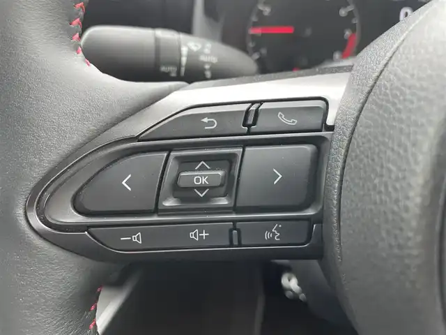 トヨタ ＧＲヤリス RZ ハイパフォーマンス 福島県 2020(令2)年 0.9万km プラチナホワイトパールマイカ JBLサウンドシステム/トヨタセーフティセンス/プリクラッシュセーフティ/レーントレーシングアシスト/レーダークルーズコントロール/レーントレーシングアシスト/オートマチックハイビーム/ロードサインアシスト/先行車発進告知機能/ブラインドスポットモニター/純正ディスプレイオーディオ/【USB/BT/Miracast/ナビ機能】/バックカメラ/ドライブレコーダー/ビルトインETC2.0/ヘッドアップディスプレイ/LEDオートライト/LEDフォグランプ/純正フロアマット