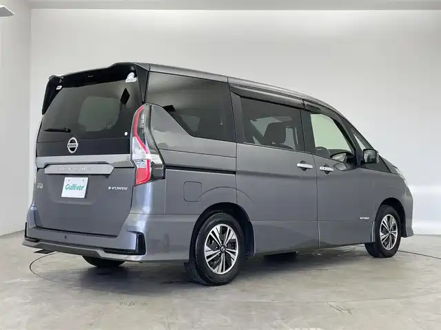 日産 セレナ e－パワー ハイウェイスター V 埼玉県 2022(令4)年 4.6万km ダークメタルグレー プロパイロット　純正１０インチナビ　アラウンドビューモニター　ＢＳＭ　ビルトインＥＴＣ２．０　ドライブレコーダー　インテリジェントルームミラー　シートヒーター　ステアリングヒーター　ＨＤＭＩ　ＬＥＤ