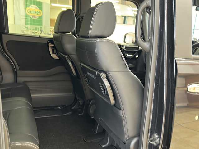 ホンダ Ｎ ＢＯＸ カスタム L ターボ 道央・札幌 2021(令3)年 3.7万km ミッドナイトブルービームM ・4WD/・純正ナビ/フルセグTV/DVD/CD/SD/BT/・バックカメラ/・純正エンジンスターター/・両側パワースライドドア/・ドライブレコーダー/・オートマチックハイビーム/・パドルシフト/・パーキングセンサー/・横滑り防止/・LEDヘッドライト/・LEDフォグ/・ハーフレザーシート/・前席シートヒーター/・ETC/・ドアバイザー/・電格ミラー/・ミラーヒーター/・シーケンシャルウインカー/・冬タイヤ社外14インチAW積込