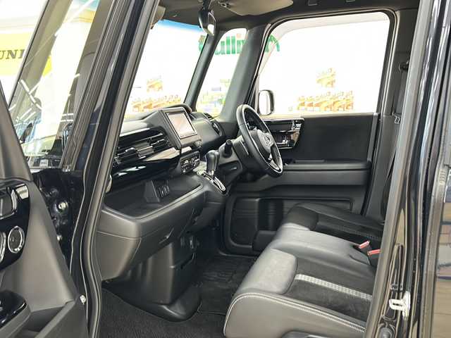 ホンダ Ｎ ＢＯＸ カスタム L ターボ 道央・札幌 2021(令3)年 3.7万km ミッドナイトブルービームM ・4WD/・純正ナビ/フルセグTV/DVD/CD/SD/BT/・バックカメラ/・純正エンジンスターター/・両側パワースライドドア/・ドライブレコーダー/・オートマチックハイビーム/・パドルシフト/・パーキングセンサー/・横滑り防止/・LEDヘッドライト/・LEDフォグ/・ハーフレザーシート/・前席シートヒーター/・ETC/・ドアバイザー/・電格ミラー/・ミラーヒーター/・シーケンシャルウインカー/・冬タイヤ社外14インチAW積込