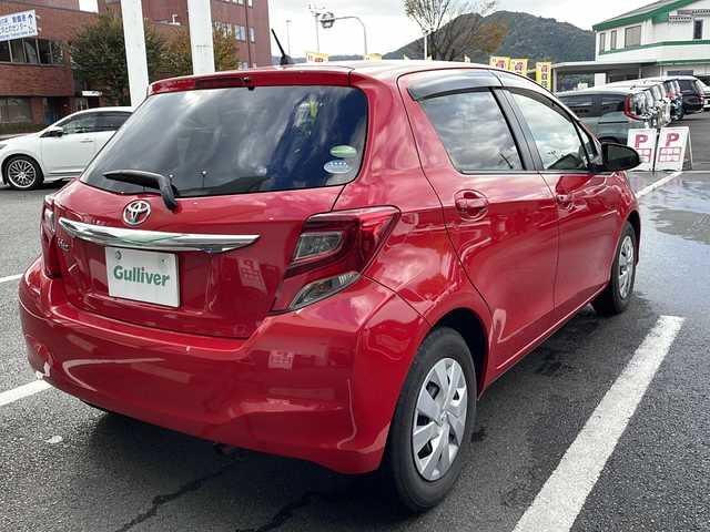 トヨタ ヴィッツ F 京都府 2014(平26)年 7.2万km スーパーレッドⅤ 社外メモリナビ/リモコンキー/ETC