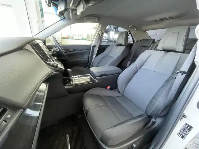 トヨタ クラウン ハイブリッド アスリートS 千葉県 2013(平25)年 10.8万km ホワイトパールクリスタルシャイン ワンオーナー/スパッタリング18インチAW＜OP＞/アドバンストパッケージ＜OP＞/〇プリクラッシュセーフティシステム/〇クリアランスソナー/〇レーダークルーズコントロール/純正HDDナビ＜OP＞/フルセグTV/CD/DVD/BTオーディオ/バックカメラ/前席パワーシート/シートヒーター/ビルトインETC/スマートキー/プッシュスタート/純正前方ドライブレコーダー/ステアリングヒーター/ステアリングスイッチ/レーダー探知機＜ZERO　702V＞/バイキセノン式ヘッドランプ/保証書/取説/スペアキー