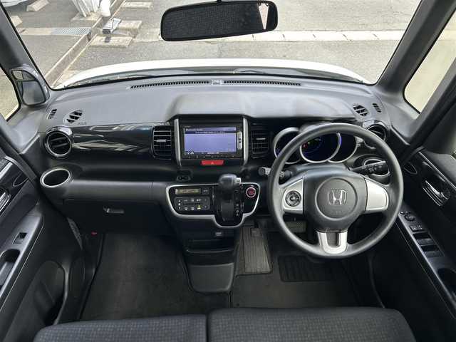 ホンダ Ｎ ＢＯＸ カスタム G Lパッケージ 静岡県 2015(平27)年 10万km プレミアムホワイトパールⅡ 純正メモリーナビ/CD/DVD/ワンセグ/BT/バックカメラ/ETC/両側電動スライドドア/プッシュスタート/スマートキー/キセノンライト/フォグランプ/後席サンシェード/電動格納ミラー/純正AW/フロアマット/ドアバイザー