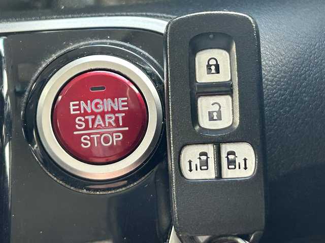 ホンダ Ｎ ＢＯＸ カスタム G Lパッケージ 静岡県 2015(平27)年 10万km プレミアムホワイトパールⅡ 純正メモリーナビ/CD/DVD/ワンセグ/BT/バックカメラ/ETC/両側電動スライドドア/プッシュスタート/スマートキー/キセノンライト/フォグランプ/後席サンシェード/電動格納ミラー/純正AW/フロアマット/ドアバイザー