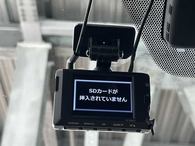 トヨタ Ｃ－ＨＲ G LEDエディション 大阪府 2017(平29)年 5.7万km ブラック/メタルストリームM 純正９ｉｎｃナビ　衝突軽減　レーンアシスト　モデリスタ　クリアランスソナー　オートホールド　スマートキー　ＢＳＭ　バックカメラ　ドラレコ　ＥＴＣ　純正ホイール　シートヒーター　Ｂｌｕｅｔｏｏｔｈ