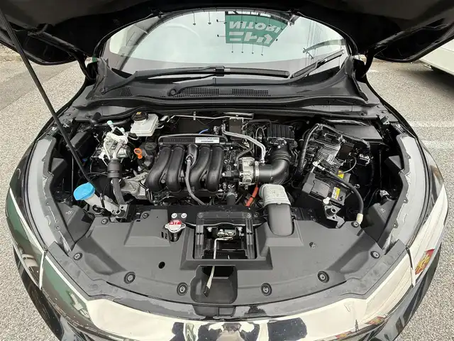 ホンダ ヴェゼル ハイブリッド Z ホンダセンシング 千葉県 2021(令3)年 3.6万km クリスタルブラックパール 純正メモリナビ/フルセグ/バックカメラ/レーダークルーズコントロール/前ドライブレコーダー/ルーフレール/パドルシフト/前席シートヒーター/ETC/ハーフレザー/ホンダセンシング/純正アルミ/LEDライト