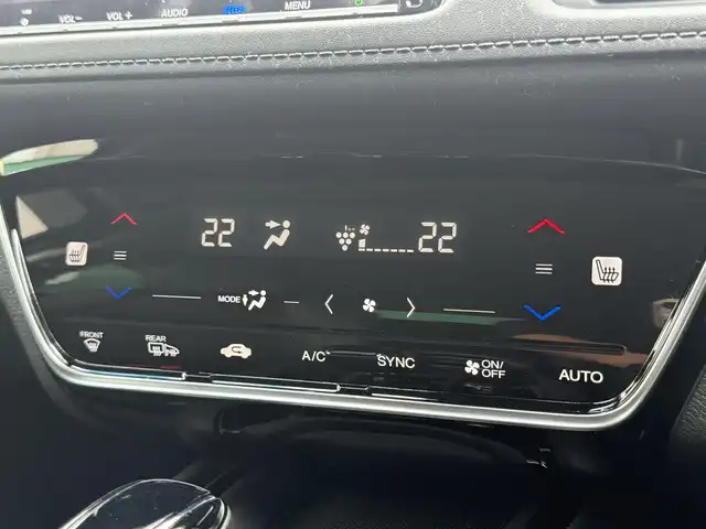 ホンダ ヴェゼル ハイブリッド Z ホンダセンシング 千葉県 2021(令3)年 3.6万km クリスタルブラックパール 純正メモリナビ/フルセグ/バックカメラ/レーダークルーズコントロール/前ドライブレコーダー/ルーフレール/パドルシフト/前席シートヒーター/ETC/ハーフレザー/ホンダセンシング/純正アルミ/LEDライト