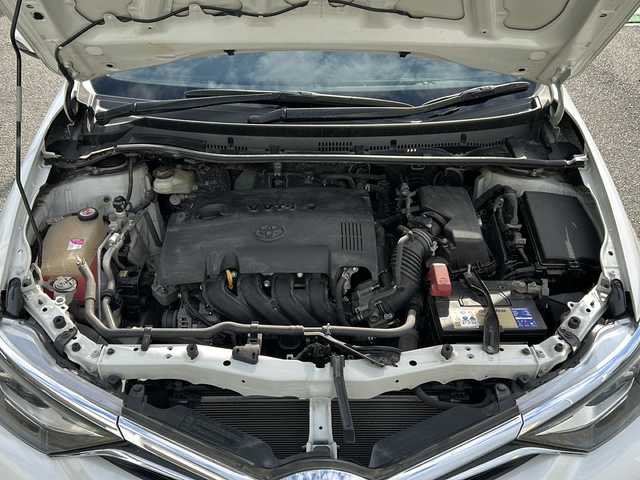 トヨタ オーリス 150X Sパッケージ 兵庫県 2017(平29)年 3.9万km ホワイトパールクリスタルシャイン 純正SDメモリナビ/（Bluetooth/CD/DVD/AM/FM/ワンセグテレビ）/ワンオーナー/ETC/ドラレコ/バックカメラ/プッシュスタート/スマートキー×1/純正アルミホイール16インチ/純正ドアバイザー/プリクラッシュ/車線逸脱防止支援システム/横滑り防止機能