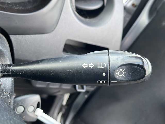 ダイハツ ミラ TX 新潟県 2016(平28)年 9.9万km ブライトシルバーメタリック 4ＷＤ/純正フロアマット/盗難防止装置/ハロゲンヘッドライト/リモコンキー/保証書、取扱説明書有