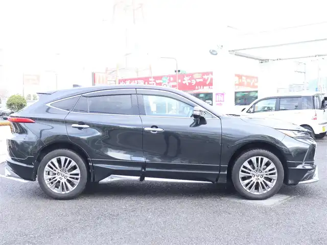 トヨタ ハリアー ハイブリッド Z 神奈川県 2023(令5)年 2.5万km プレシャスブラックパール ワンオーナー /モデリスタエアロ/デジタルインナーミラー/純正ナビ/フルセグテレビ/バックカメラ/運転席パワーシート/ETC2.0/アダプティブクルーズ/プッシュスタート/ドライブレコーダー/保証書/取説、ナビ説/記録簿（R6.7）/スペアスマートキー