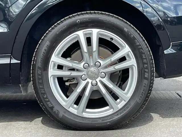 アウディ Ｑ３ 2．0 TFSI クワトロ 180PS 青森県 2017(平29)年 5.4万km ミトスブラックメタリック /4WD/ターボ/黒ハーフレザーシート/前席パワーシート /前席シートヒーター/純正HDDナビ/　(フルセグTV/DVD/Bt)/バックカメラ/社外前後ドラレコ/前後バンパーソナー/シルバールーフレール/パワーバックドア/前後バンパーソナー/革巻きステア・ノブ/パドルシフト/オーディオ/ステアスイッチ/LEDオートライト/ヘットライトウオッシャー/ウインカーミラー /ミラーヒーター/ヒルクライムアシスト/リア5面スモークフィルム/プッシュスタートシステム/W/サイドエアバッグ/ABS/スマートキー