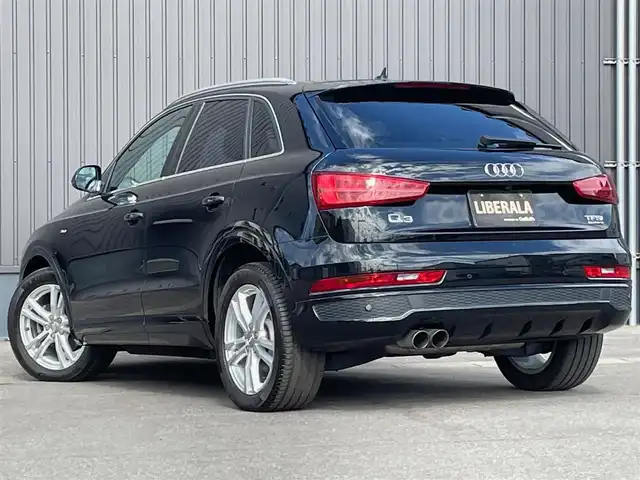 アウディ Ｑ３ 2．0 TFSI クワトロ 180PS 青森県 2017(平29)年 5.4万km ミトスブラックメタリック /4WD/ターボ/黒ハーフレザーシート/前席パワーシート /前席シートヒーター/純正HDDナビ/　(フルセグTV/DVD/Bt)/バックカメラ/社外前後ドラレコ/前後バンパーソナー/シルバールーフレール/パワーバックドア/前後バンパーソナー/革巻きステア・ノブ/パドルシフト/オーディオ/ステアスイッチ/LEDオートライト/ヘットライトウオッシャー/ウインカーミラー /ミラーヒーター/ヒルクライムアシスト/リア5面スモークフィルム/プッシュスタートシステム/W/サイドエアバッグ/ABS/スマートキー