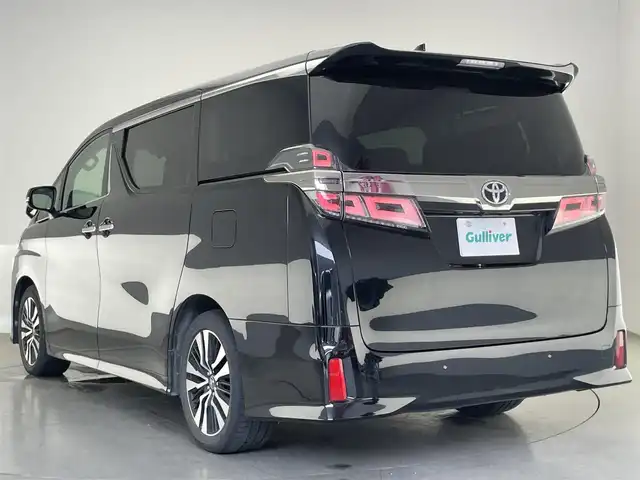 トヨタ ヴェルファイア Z Gエディション 愛知県 2018(平30)年 8.2万km ブラック 純正１０型ナビＴＶ　ＨＤＭＩ　ＢＴ　純正１２．１型後席モニター　黒革シート　シートヒーター　シートベンチレーション　ハンドルヒーター　電動リアゲート　両側パワスラ　衝突軽減　追従クルコン　ＬＥＤオートライト　コーナーセンサー　ＥＴＣ　フォグランプ　セーフティセンス　オットマン　保証書　取説　ワンオナ　禁煙車