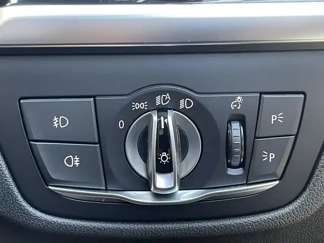 ＢＭＷ Ｘ３ xDrive20d Mスポーツ 三重県 2020(令2)年 2.8万km サファイアブラックP ハイラインパッケージ　/セレクトパッケージ　/カープレイ　/電動パノラマサンルーフ　/全席シートヒーター　/リヤサイドウィンドウローラー　/ハーマンカードン　/純正１９ＡＷ　/純正ナビ　/全方位カメラ　/パークアシスト/1オーナー/アンビエントライト
