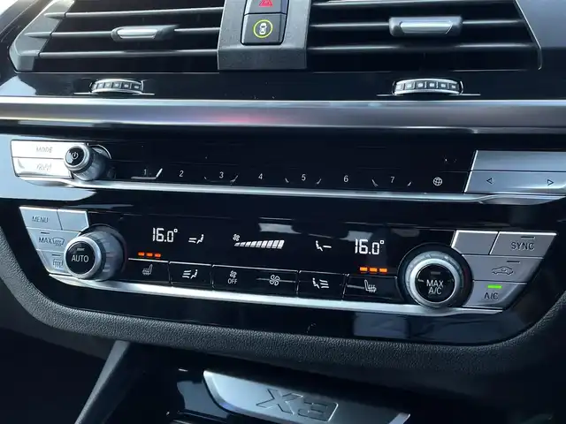 ＢＭＷ Ｘ３ xDrive20d Mスポーツ 三重県 2020(令2)年 2.8万km サファイアブラックP ハイラインパッケージ　/セレクトパッケージ　/カープレイ　/電動パノラマサンルーフ　/全席シートヒーター　/リヤサイドウィンドウローラー　/ハーマンカードン　/純正１９ＡＷ　/純正ナビ　/全方位カメラ　/パークアシスト/1オーナー/アンビエントライト