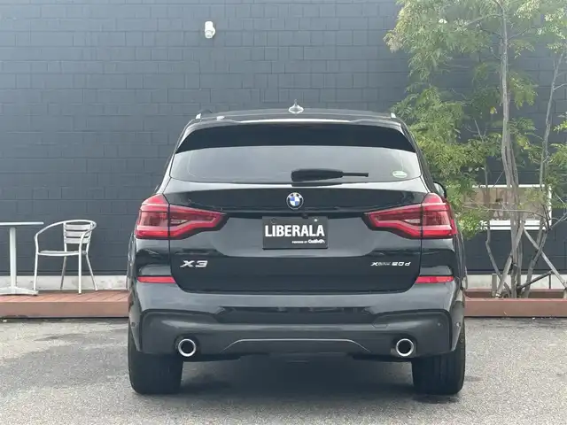 ＢＭＷ Ｘ３ xDrive20d Mスポーツ 滋賀県 2020(令2)年 2.8万km サファイアブラックP ハイラインパッケージ　/セレクトパッケージ　/カープレイ　/電動パノラマサンルーフ　/全席シートヒーター　/リヤサイドウィンドウローラー　/ハーマンカードン　/純正１９ＡＷ　/純正ナビ　/全方位カメラ　/パークアシスト/1オーナー/アンビエントライト