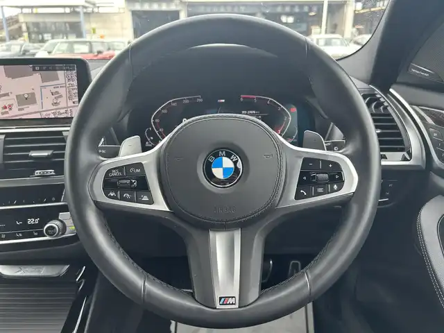 ＢＭＷ Ｘ３ xDrive20d Mスポーツ 滋賀県 2020(令2)年 2.8万km サファイアブラックP ハイラインパッケージ　/セレクトパッケージ　/カープレイ　/電動パノラマサンルーフ　/全席シートヒーター　/リヤサイドウィンドウローラー　/ハーマンカードン　/純正１９ＡＷ　/純正ナビ　/全方位カメラ　/パークアシスト/1オーナー/アンビエントライト