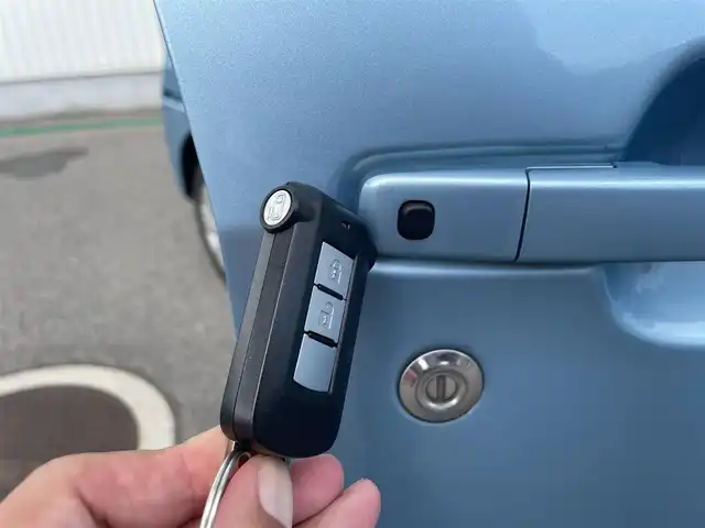三菱 ｅＫスペース Gセーフティ プラスエディション 道東・釧路十勝 2018(平30)年 6.5万km ウィーターブルーM ４ＷＤ／/純正ナビ／/フルセグＴＶ／/Ｂｌｕｅｔｏｏｔｈ／/ＤＶＤ再生／/アラウンドビューモニター／/パワースライドドア／/スマートキー／/衝突軽減ブレーキ／/プッシュスタート／/アイドリングストップ／/冬タイヤ４本積込