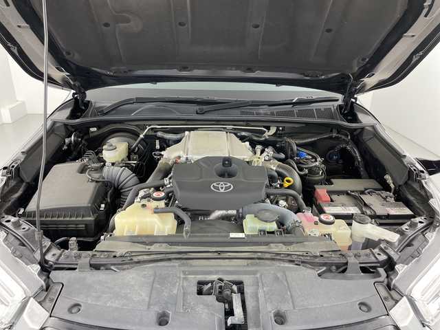 トヨタ ハイラックス Z 愛知県 2023(令5)年 1.8万km アティチュードブラックマイカ 9インチフローティングナビ/・AVIC-RF720/・フルセグTV/・Bluetooth/・バックカメラ/ETC/前後ドライブレコーダー/トノカバー/LEDヘッドライト/シートカバー/アイドリングストップ/コーナーセンサー/DPF再生/センターデフロック