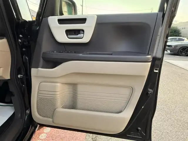 ホンダ Ｎ ＢＯＸ G L ホンダセンシング 香川県 2019(令1)年 0.8万km クリスタルブラックパール ワンオーナー/純正SDナビ/フルセグ/バックカメラ/両側パワースライドドア/ホンダセンシング/レーダークルーズコントロール/レーンキープ/LEDヘッドライト/ドライブレコーダー/ビルトインETC