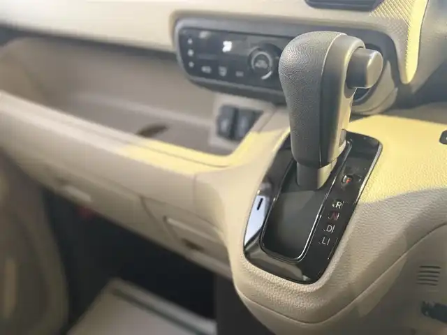 ホンダ Ｎ ＢＯＸ G L ホンダセンシング 香川県 2019(令1)年 0.8万km クリスタルブラックパール ワンオーナー/純正SDナビ/フルセグ/バックカメラ/両側パワースライドドア/ホンダセンシング/レーダークルーズコントロール/レーンキープ/LEDヘッドライト/ドライブレコーダー/ビルトインETC