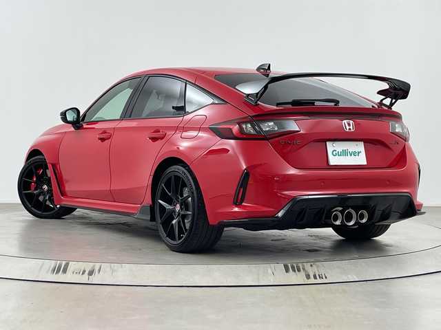 ホンダ シビック タイプR 埼玉県 2025(令7)年 0.1千km フレームレッド 純正ナビ/（FM/AM/TV/USB/BT）/ビルトインＥＴＣ２．０　/ブラインドスポットモニター　/ヒーデットドアミラー/レーダークルーズコントロール/コーナーセンサー　/レーンキープアシスト　/衝突軽減ブレーキ　/革巻きハンドル　/ＬＥＤヘッドライト/プッシュスタート/スマートキー