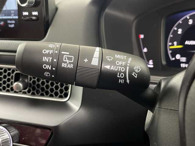 ホンダ シビック タイプR 埼玉県 2025(令7)年 0.1千km フレームレッド 純正ナビ/（FM/AM/TV/USB/BT）/ビルトインＥＴＣ２．０　/ブラインドスポットモニター　/ヒーデットドアミラー/レーダークルーズコントロール/コーナーセンサー　/レーンキープアシスト　/衝突軽減ブレーキ　/革巻きハンドル　/ＬＥＤヘッドライト/プッシュスタート/スマートキー