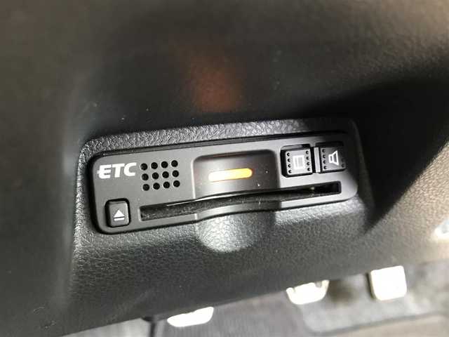 ホンダ フィット RS 富山県 2013(平25)年 8.3万km プレミアムイエローパールⅡ 6速MT/カーオーディオ/スマートキー/横滑り防止装置/革巻きステアリング/HIDヘッドライト/オートライト/電動格納ミラー/ウインカーミラー/フォグランプ/純正AWサマータイヤ車載/ETC