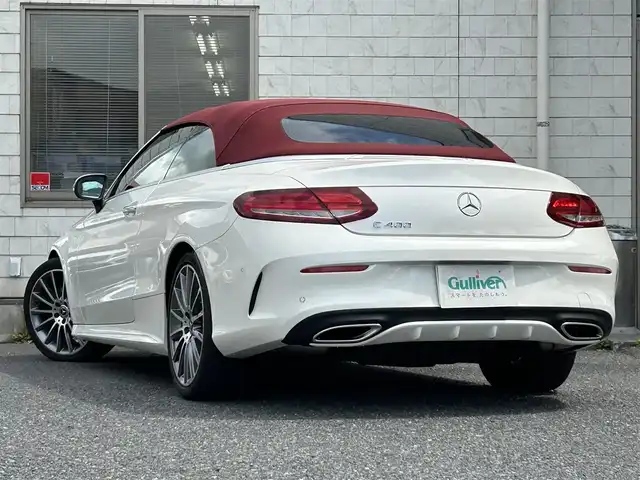 メルセデス・ベンツ Ｃ１８０ カブリオレ スポーツ 福岡県 2017(平29)年 4.8万km ダイヤモンドホワイト コンバーチブル車（赤幌）/レザーエクスクルーシブパッケージ/・黒色レザーシート/・メモリー付きパワーシート（D/N）/・シートヒーター（D/N）/・エアースカーフ（D/N）/・電動ランバーサポート（D/N）/レーダーセーフティーパッケージ/・エレクトロニックトラクションサポート/・PRE-SAFEブレーキ/・ブラインドスポットアシスト/・アテンションアシスト/・レーンキープアシスト/・車間距離警報装置/LEDリアコンビネーションランプ/純正HDDナビ/　(AM/FM/DVD/CD/Bluetooth)/バックカメラ/インテリジェントドライブ/ASSURA製GPSレーダー探知機【AR-W51GA】/ステアリングヒーター/クルーズコントロール/オートライト/オートハイビーム/純正AMG19インチAW/ETC/クリアランスソナー/純正LEDライト/純正アナログ時計/ディレクトセレクトレバー/ステアリングギアシフトパドル/プッシュスタート/電格ミラー/トランクオープナーボタン/ISOFIX/社外フロアマット/USB端子×2/スペアキー×1/保証書/取扱説明書