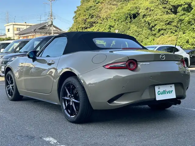 マツダ ロードスター S スペシャルパッケージ 大阪府 2024(令6)年 0.4万km ジルコンサンドメタリック 純正8.8インチナビ（フルセグ/Bluetooth/USB)/バックカメラ/レーダークルーズコントロール/衝突被害軽減システム/レーンキープアシスト/横滑り防止装置/コーナーセンサー/アイドリングストップ/ビルトインETC2.0/ドライブレコーダー/オートマチックハイビーム/純正AW（16inch)/純正フロアマット/純正LEDライト/スペアキー1本