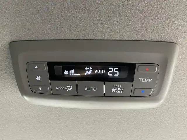 ホンダ ステップワゴン スパーダ クルスピセンシング 大阪府 2018(平30)年 4.1万km プレミアムスパークルブラックパール 純正ナビTV バックカメラ レーダークルコン 衝突軽減ブレーキ レーンアシスト オートハイビーム ハーフレザー シートヒーター わくわくゲート 両側パワースライドドア リアオートエアコン ドライブレコーダー ETC