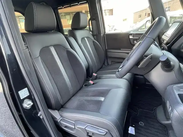 ホンダ Ｎ ＢＯＸ カスタム L ターボ 福岡県 2023(令5)年 1.3万km ミッドナイトブルービームM ワンオーナー/純正メモリナビ【VXM-234VFi】/(AM/FM/CD/DVD/Music Rsck/Bluetooth/iPod/フルセグTV)/バックカメラ/ホンダセンシング/・衝突軽減ブレーキ/・誤発進抑制機能/・後方誤発進抑制機能/・歩行者事故低減ステアリング/・路外逸脱抑制機能/・先行車発進お知らせ機能/・標識認識機能/・アダプティブクルーズコントロール/・車線維持支援システム/横滑り抑制機能/盗難防止装置/両側パワースライドドア/純正15インチアルミホイール/純正前方ドライブレコーダー【DRH-224SD】/ビルトインETC/黒ハーフレザーシート/革巻きステアリング/ステアリングスイッチ/純正フロアマット/シートヒーター(D/N)/後席ロールサンシェード/プッシュスタート/ブレーキホールド/USB端子/アクセサリーソケット/スペアキー×1/ISOFIX/保証書/取扱説明書/ナビ取扱説明書