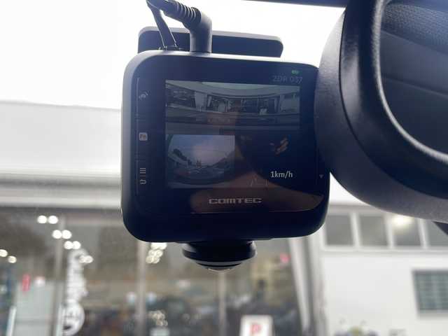 アウディ Ａ５ SB 2．0 TFSI クワトロ 東京都 2015(平27)年 7.5万km ミトスブラックメタリック 新車時保証書　取扱説明書/純正ナビ/（フルセグ/SD/BT/CD/DVD/FM/AM）/バックカメラ　ETC/ドライブレコーダー（360°＋リアカメラ）/パドルシフト/レザーシート/シートヒーター（D/N）/パワーシート（D/N）/オートホールド/スマートキー×２/純正18インチアルミ