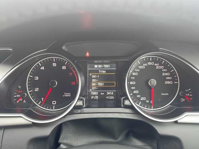 アウディ Ａ５ SB 2．0 TFSI クワトロ 東京都 2015(平27)年 7.5万km ミトスブラックメタリック 新車時保証書　取扱説明書/純正ナビ/（フルセグ/SD/BT/CD/DVD/FM/AM）/バックカメラ　ETC/ドライブレコーダー（360°＋リアカメラ）/パドルシフト/レザーシート/シートヒーター（D/N）/パワーシート（D/N）/オートホールド/スマートキー×２/純正18インチアルミ