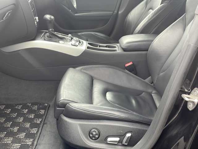 アウディ Ａ５ SB 2．0 TFSI クワトロ 東京都 2015(平27)年 7.5万km ミトスブラックメタリック 新車時保証書　取扱説明書/純正ナビ/（フルセグ/SD/BT/CD/DVD/FM/AM）/バックカメラ　ETC/ドライブレコーダー（360°＋リアカメラ）/パドルシフト/レザーシート/シートヒーター（D/N）/パワーシート（D/N）/オートホールド/スマートキー×２/純正18インチアルミ