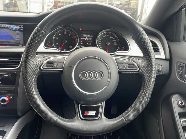 アウディ Ａ５ SB 2．0 TFSI クワトロ 東京都 2015(平27)年 7.5万km ミトスブラックメタリック 新車時保証書　取扱説明書/純正ナビ/（フルセグ/SD/BT/CD/DVD/FM/AM）/バックカメラ　ETC/ドライブレコーダー（360°＋リアカメラ）/パドルシフト/レザーシート/シートヒーター（D/N）/パワーシート（D/N）/オートホールド/スマートキー×２/純正18インチアルミ