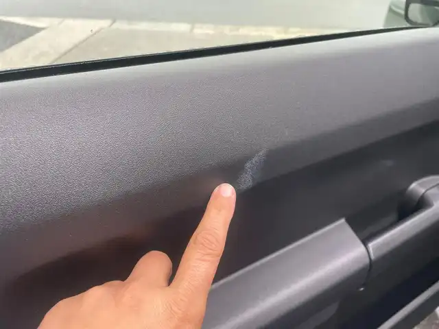 スズキ ジムニー シエラ JC 愛知県 2023(令5)年 0.9万km ジャングルグリーン /当店買取/喫煙/1オーナー/純正8インチナビcn-rz875//デュアルセンサーブレーキサポート//誤発進抑制/車線逸脱抑制機能//LEDヘッド/Aライト/AHB//バックカメラ//フルセグTV/CD/DVD/USB/Bluetooth/TVキャンセラ///前席シートヒーター//ヒーテッドミラー/電動格納ミラー//ETC/ドラレコ（SD欠品）//保証書/取説/スペアキー//ディーラー記録簿R7年