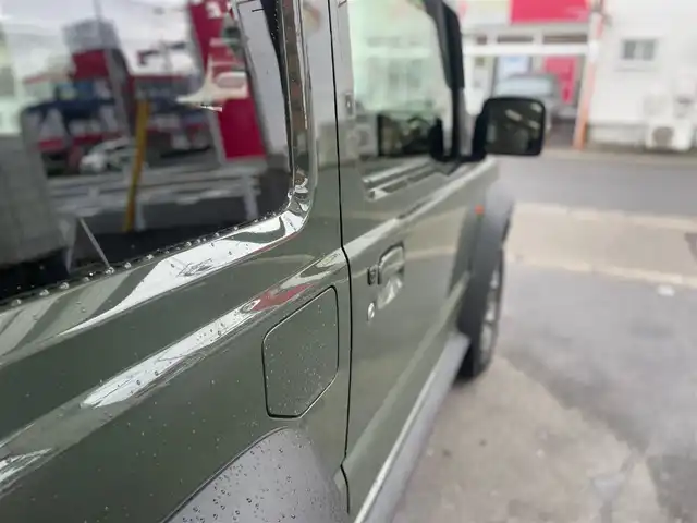 スズキ ジムニー シエラ JC 愛知県 2023(令5)年 0.9万km ジャングルグリーン /当店買取/喫煙/1オーナー/純正8インチナビcn-rz875//デュアルセンサーブレーキサポート//誤発進抑制/車線逸脱抑制機能//LEDヘッド/Aライト/AHB//バックカメラ//フルセグTV/CD/DVD/USB/Bluetooth/TVキャンセラ///前席シートヒーター//ヒーテッドミラー/電動格納ミラー//ETC/ドラレコ（SD欠品）//保証書/取説/スペアキー//ディーラー記録簿R7年