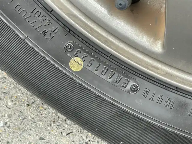 スズキ ジムニー シエラ JC 愛知県 2023(令5)年 0.9万km ジャングルグリーン /当店買取/喫煙/1オーナー/純正8インチナビcn-rz875//デュアルセンサーブレーキサポート//誤発進抑制/車線逸脱抑制機能//LEDヘッド/Aライト/AHB//バックカメラ//フルセグTV/CD/DVD/USB/Bluetooth/TVキャンセラ///前席シートヒーター//ヒーテッドミラー/電動格納ミラー//ETC/ドラレコ（SD欠品）//保証書/取説/スペアキー//ディーラー記録簿R7年