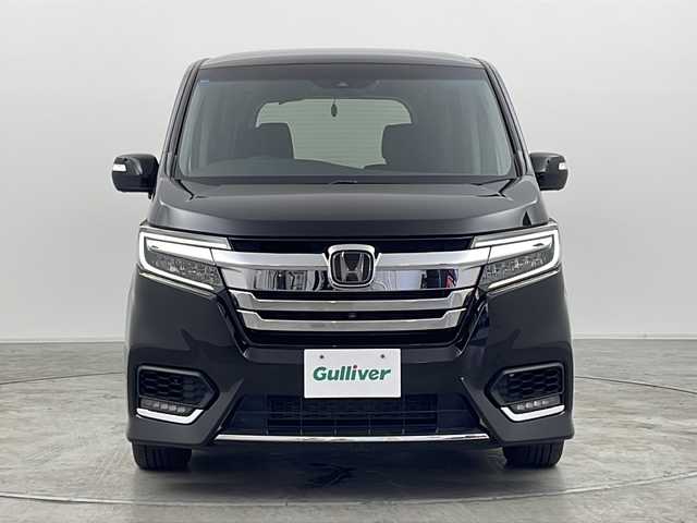 ホンダ ステップワゴン スパーダ eHEV G ホンダS 群馬県 2020(令2)年 7.4万km プレミアムスパークルブラックパール 純正10型ナビ　純正9型後席モニター　全周囲カメラ　衝突被害軽減ブレーキ　アダプティブクルーズコントロール　純正ビルトインETC2.0　純正ドライブレコーダー　LEDヘッドライト　スマートキー　禁煙車